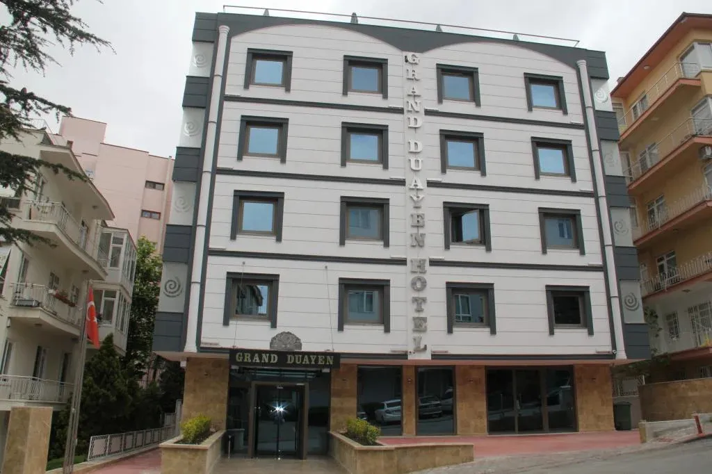 Grand Duayen Hotel