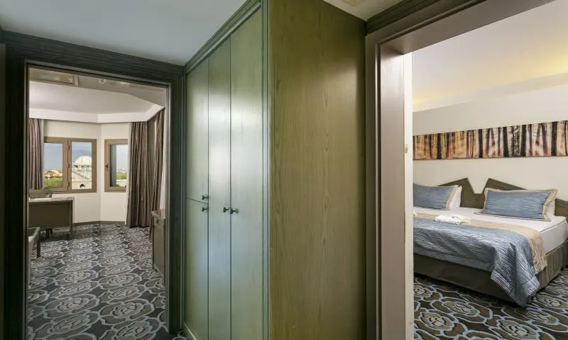 Hotel view 98