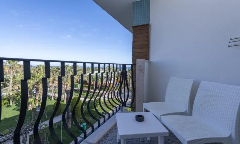 Hotel view 200