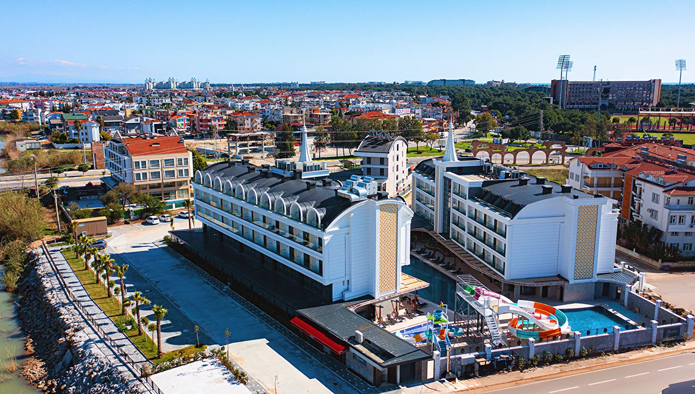 Hotel view 8