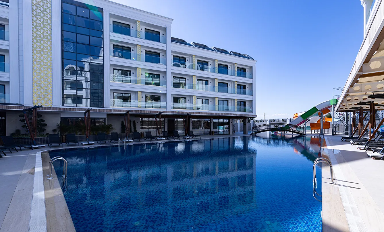 Hotel view 7