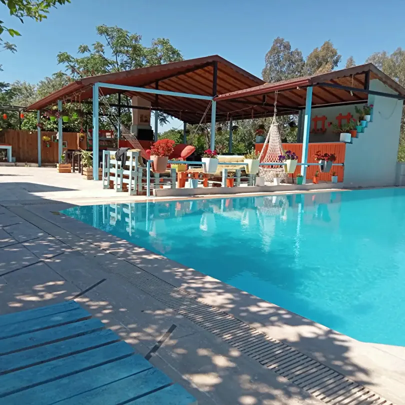 Tuthaliya Hotel