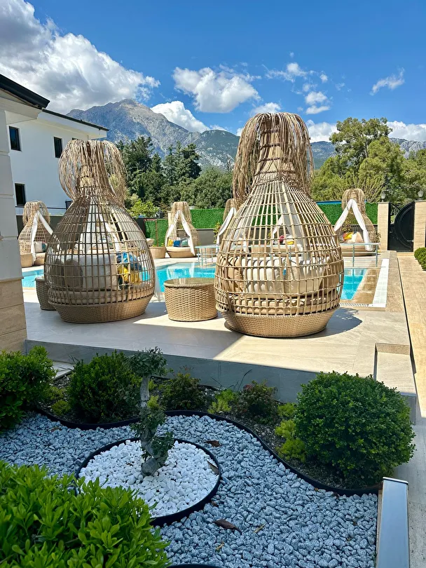 Hotel view 250