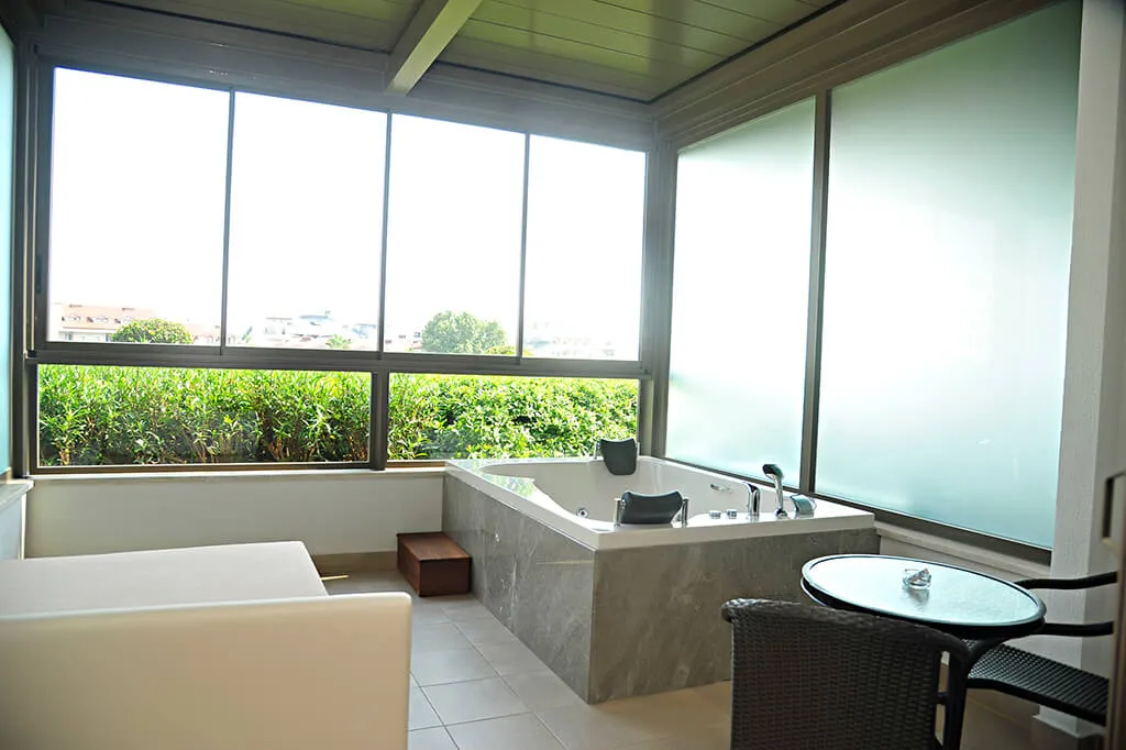 Hotel view 96