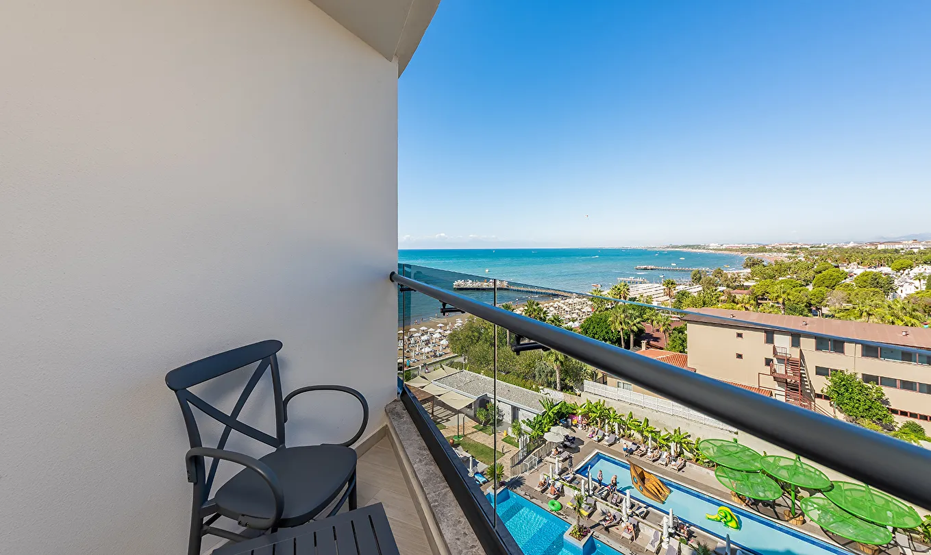 Hotel view 82