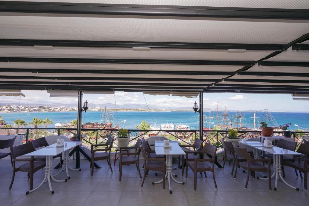 Hotel view 4