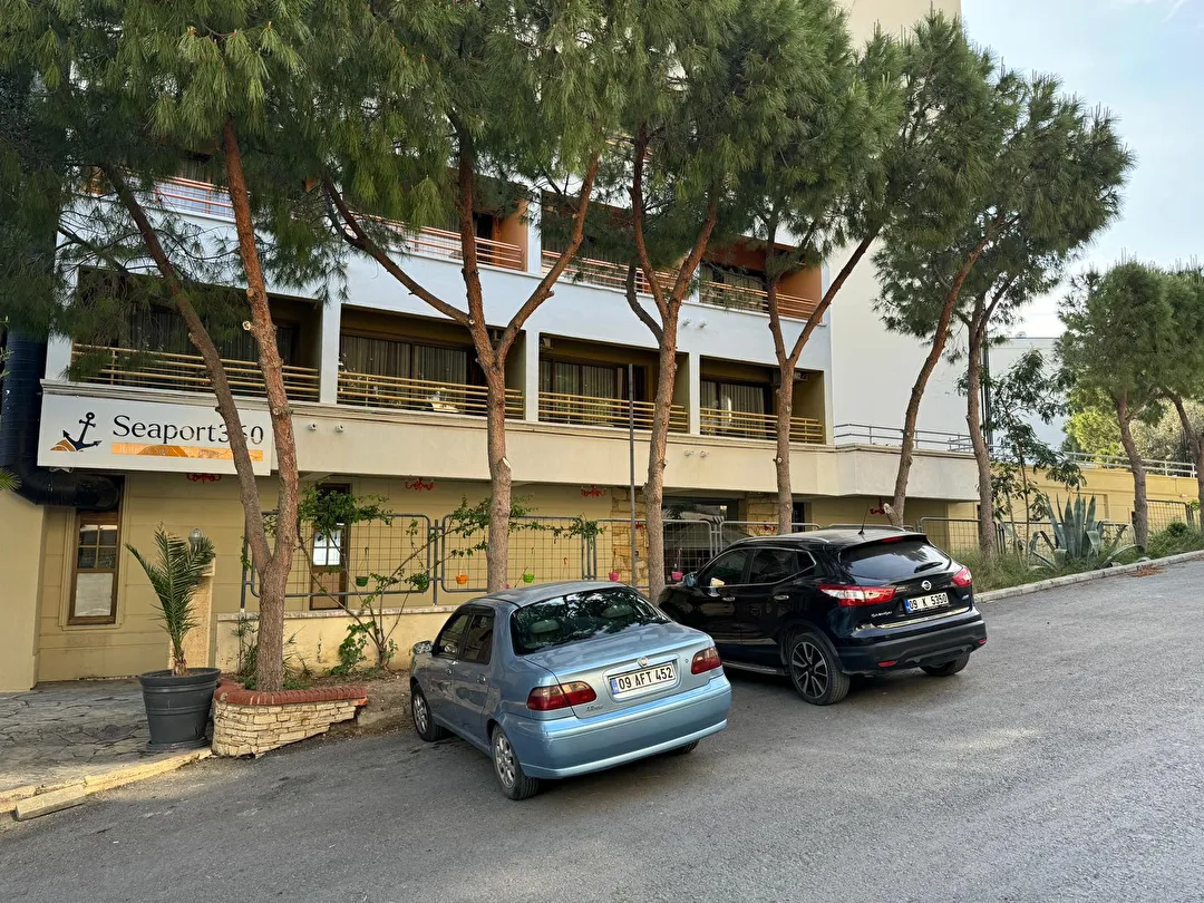 Hotel view 9