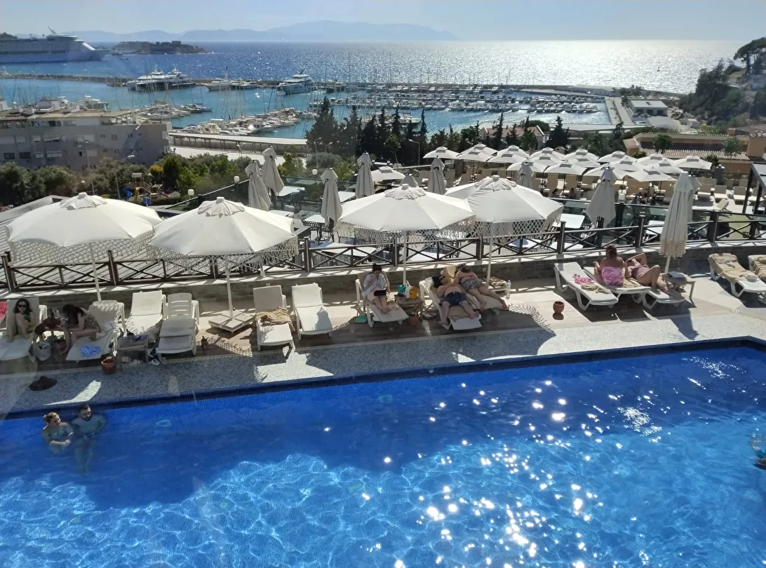 Hotel view 5