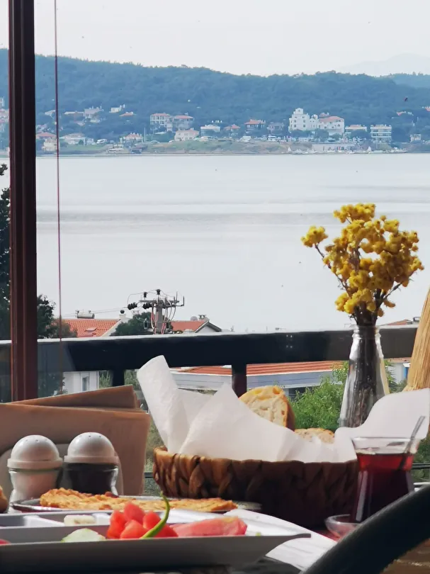 Cunda TheLara Otel