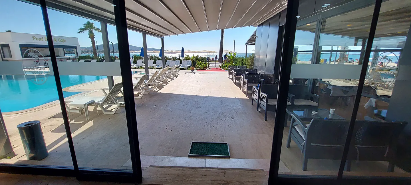 Hotel view 10