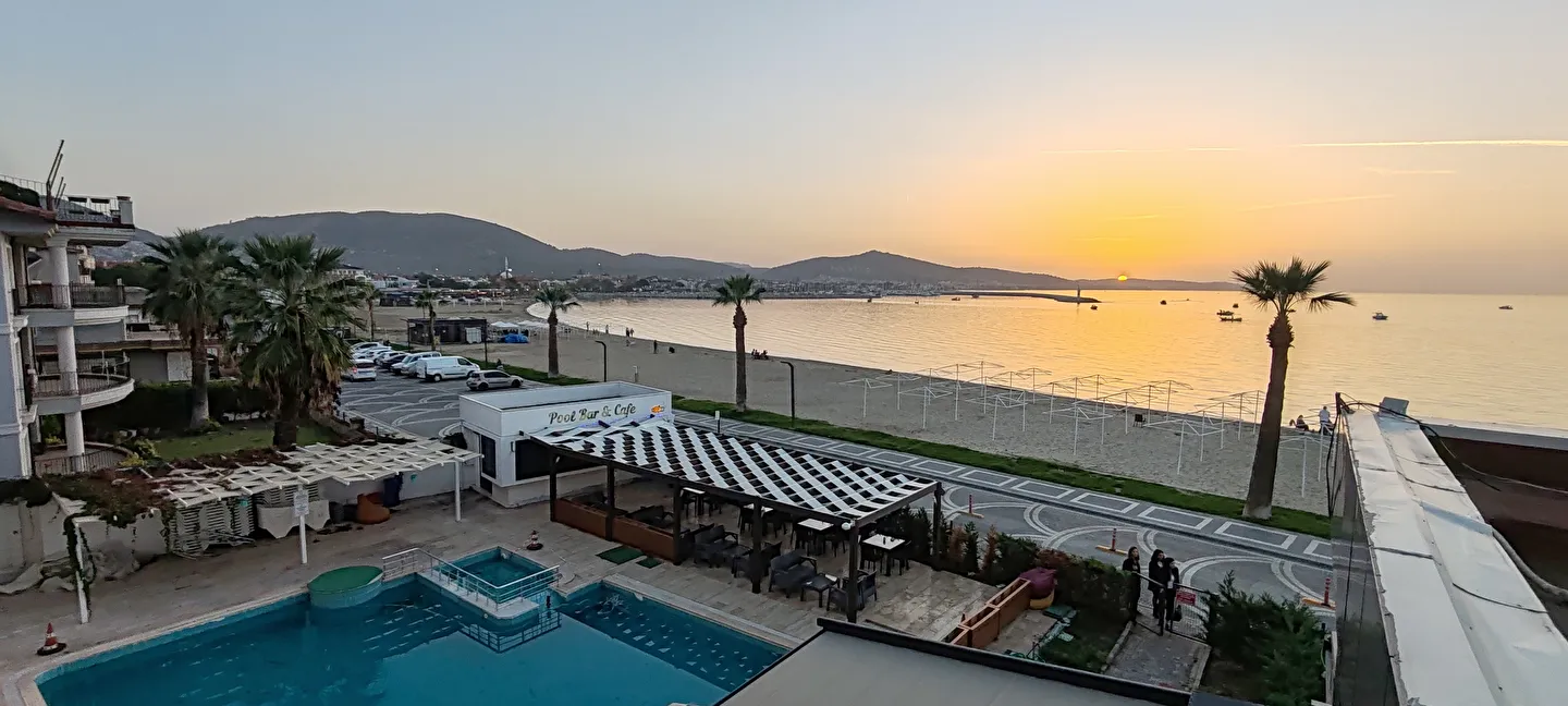 Hotel view 5