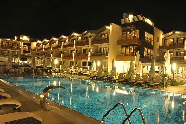 Hotel view 7