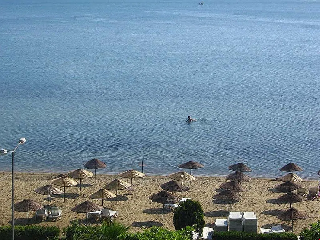 Hotel view 6