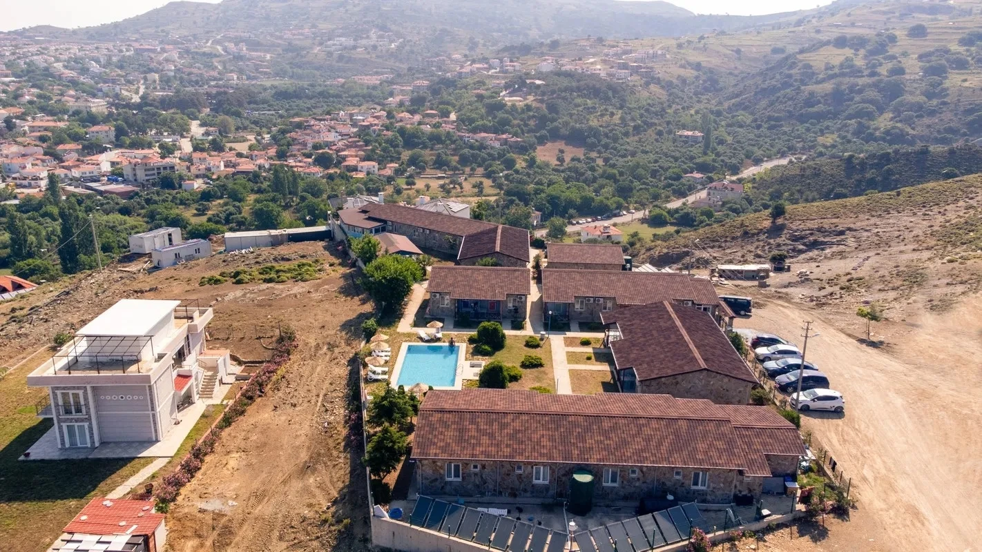 Hotel view 4