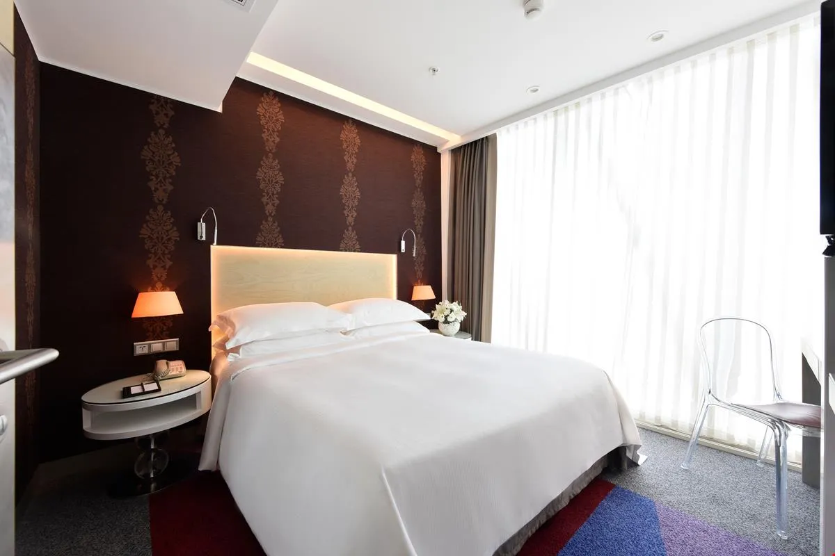 Hotel view 9