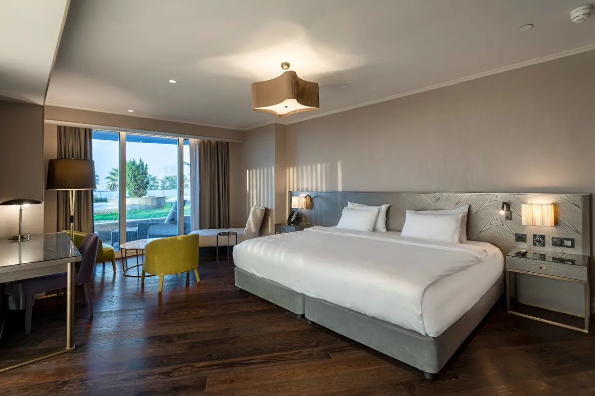 Hotel view 84
