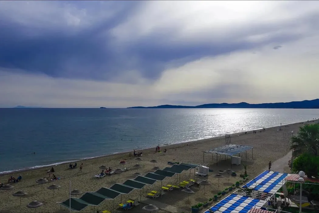 Hotel view 7