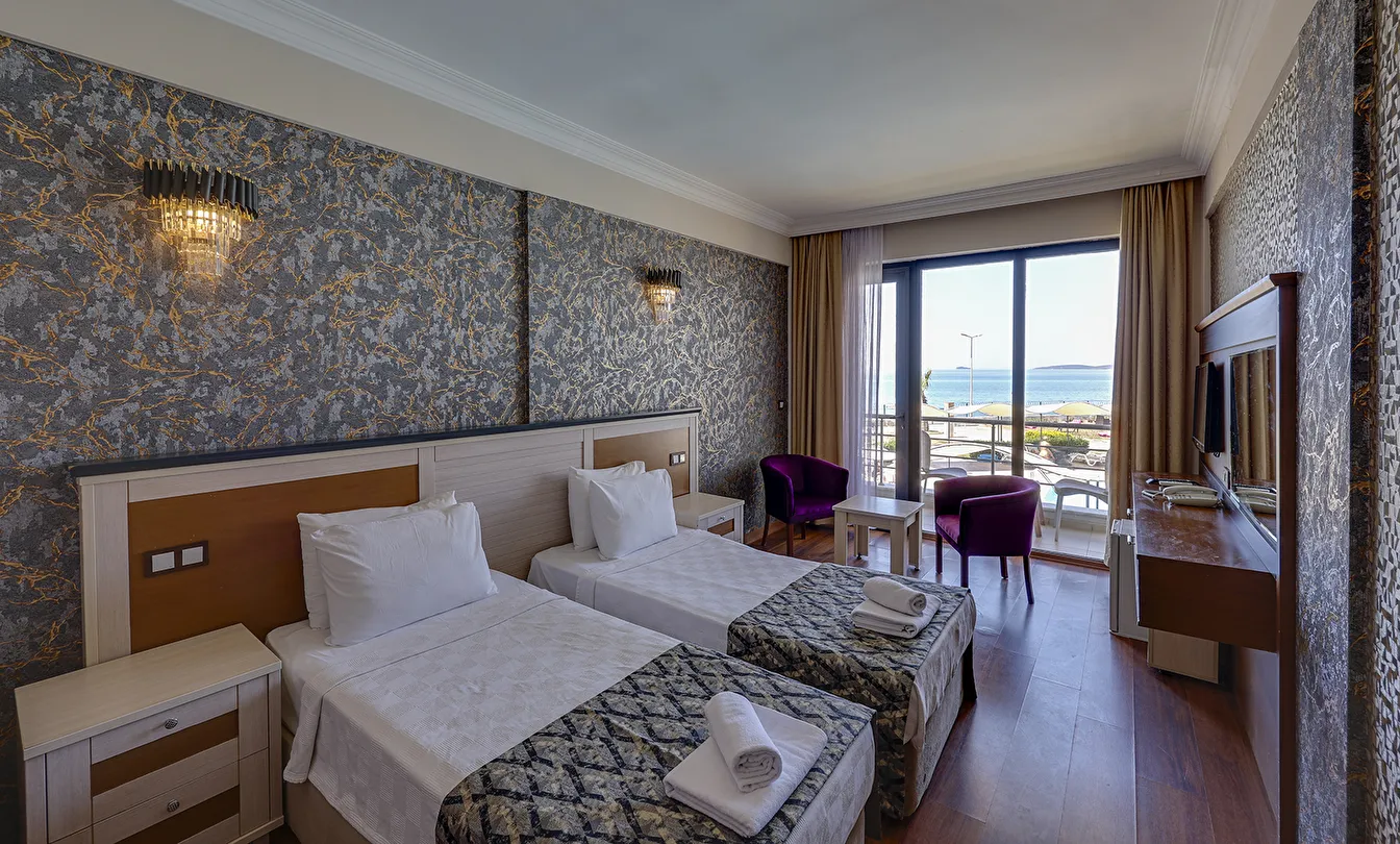 Hotel view 77