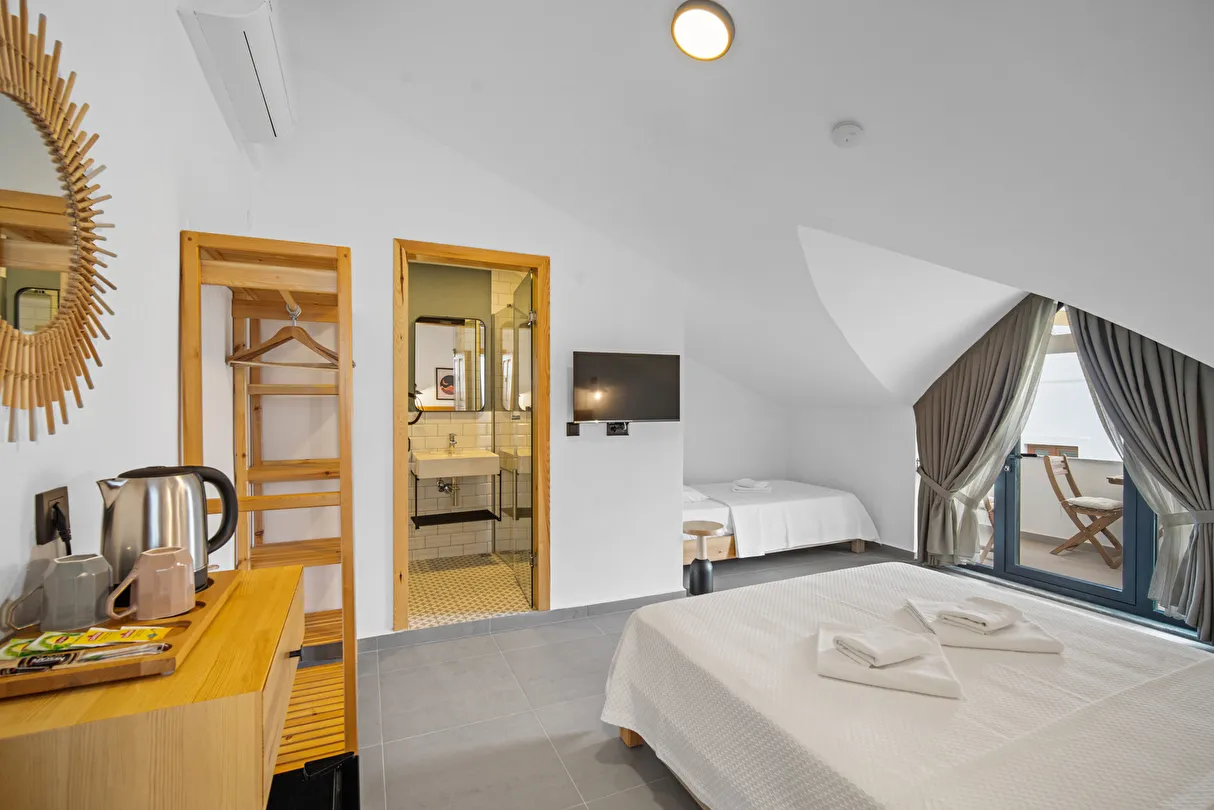 Hotel view 7